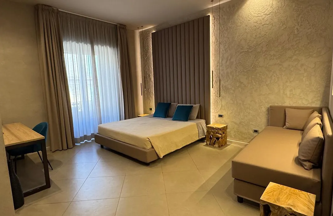 Tropicana Room-1
